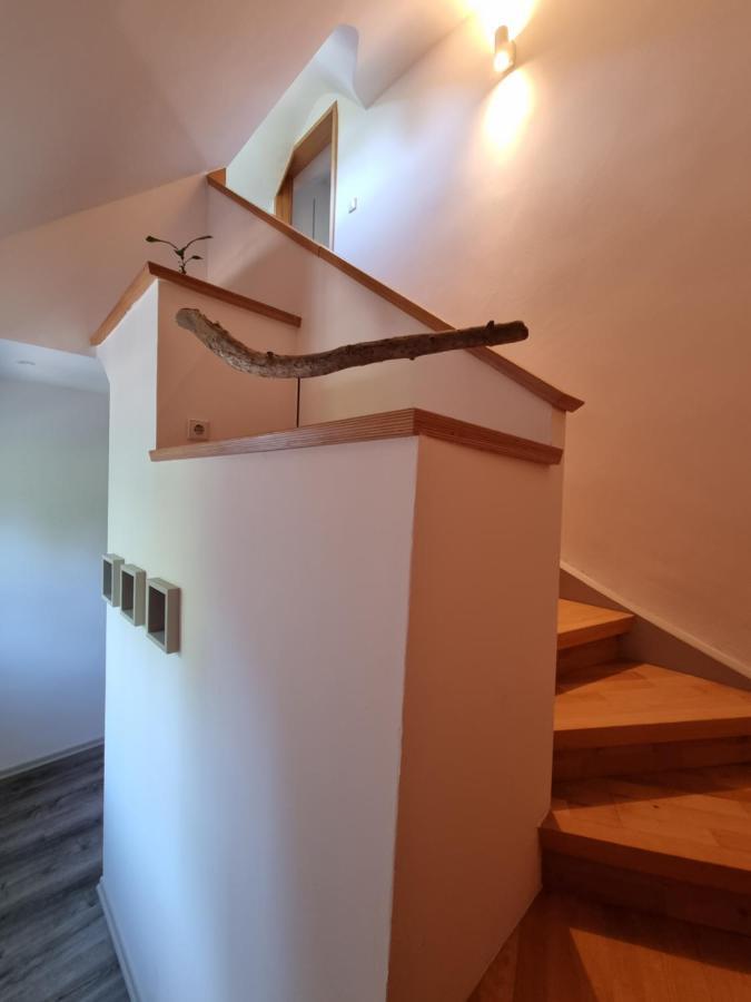 5 Sterne Bahnhoftraum, Appartement "Waldliebe" 133Qm, Grosse Terrasse 70Qm, Qr Code Scannen Fuer Virtuellen Rundgang, Premium Ausstattung Braunfels Exterior photo