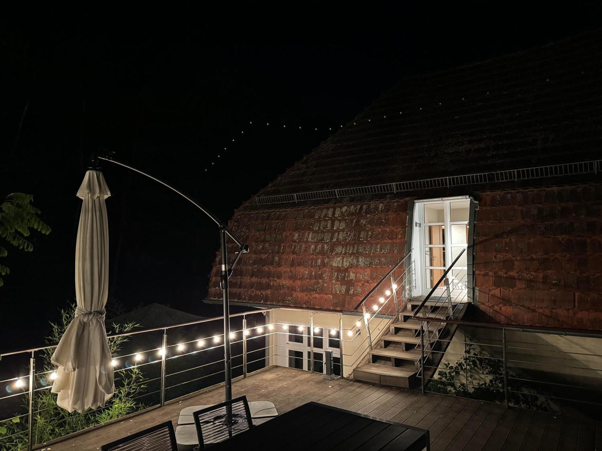 5 Sterne Bahnhoftraum, Appartement "Waldliebe" 133Qm, Grosse Terrasse 70Qm, Qr Code Scannen Fuer Virtuellen Rundgang, Premium Ausstattung Braunfels Exterior photo